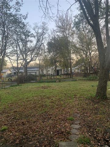 Building Photo - 706 N Park Ave