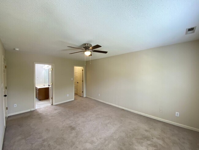 Building Photo - 5108 Ivy Trace Ct