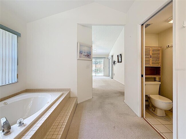 Building Photo - 2973 Spring Oak Ct
