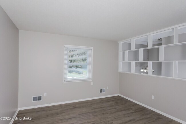 Building Photo - 4513 Cod Dr