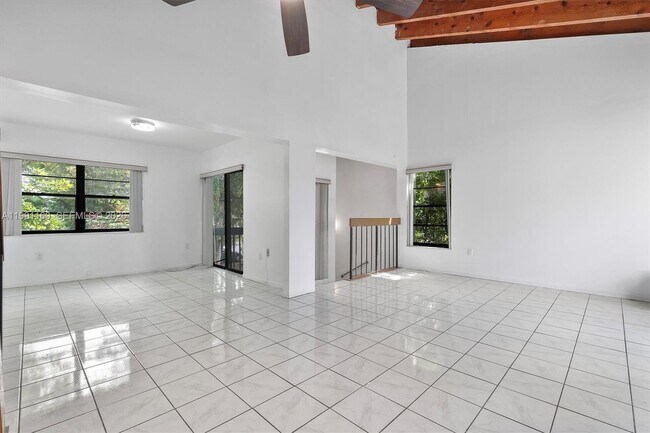 Building Photo - 10542 NW 7th Terrace