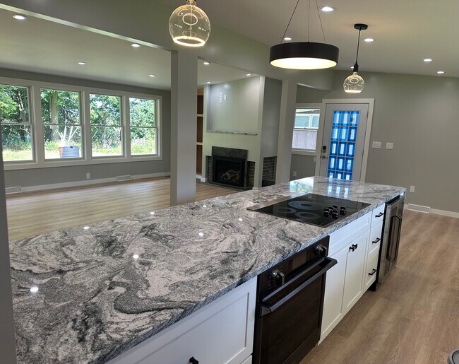 Building Photo - 4846 Ledge Ln