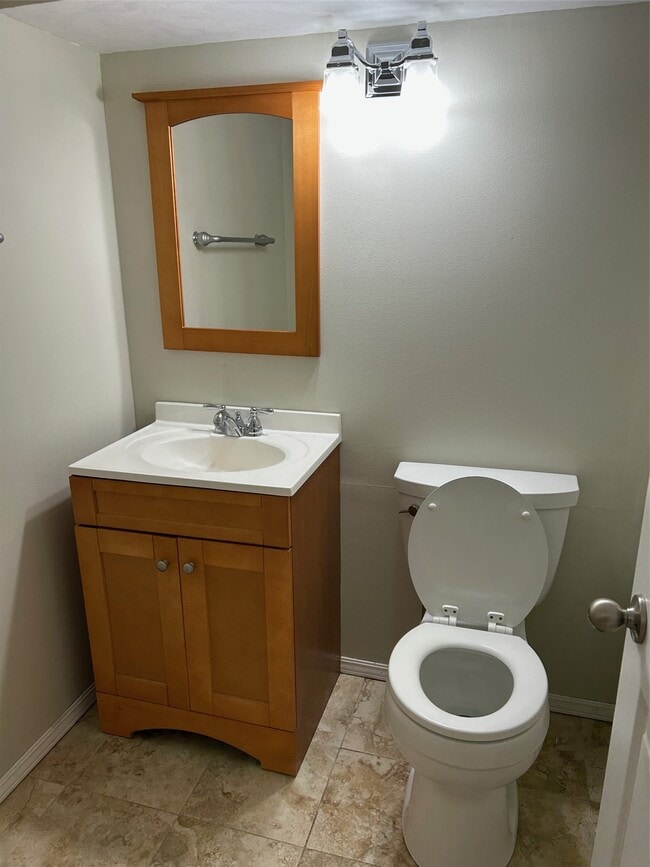 Building Photo - 436 Lindy Blvd