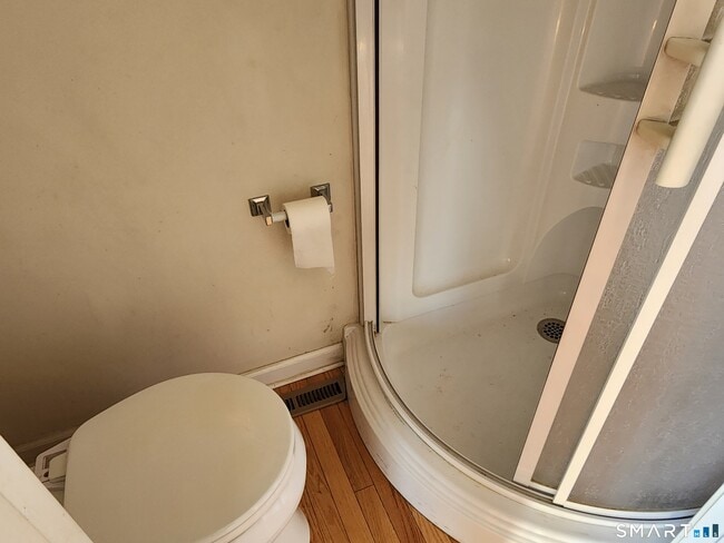 Building Photo - 158 Sterling Dr