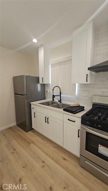 Building Photo - 2034 E 77th St