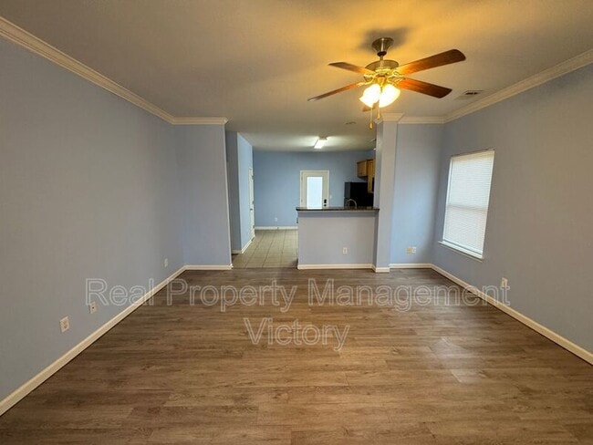 Building Photo - 2004 Kensington Ct