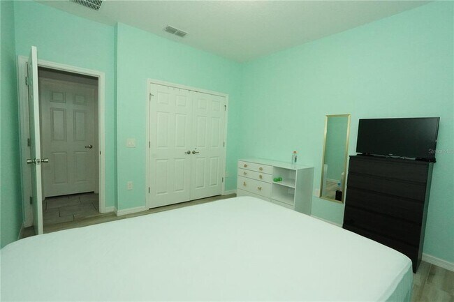 Building Photo - 1823 Stillwood Wy