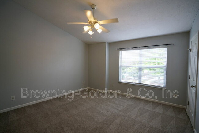 Building Photo - 1731 Red Jacket Dr