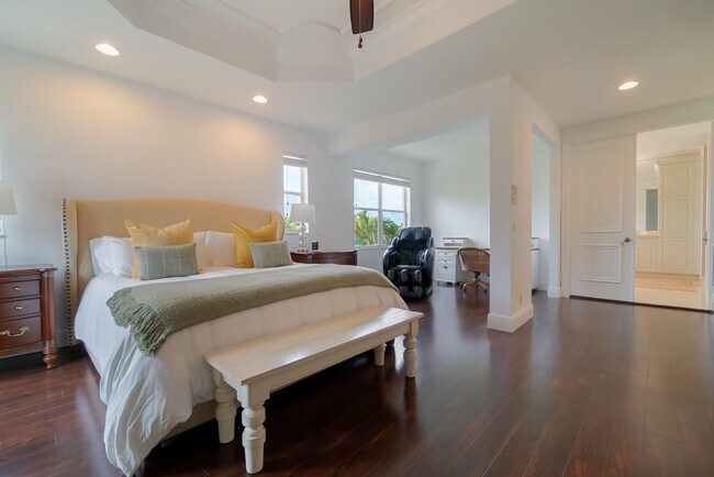 Building Photo - 4510 Island Reef Dr