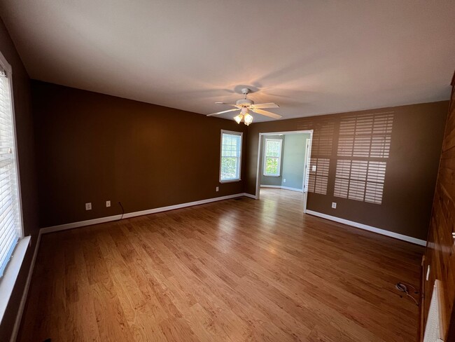 Building Photo - FOR RENT DAVIE COUNTY!!