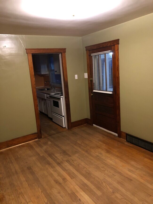 117 1/2 Jennings Ave 117 1/2 Jennings Ave Scottdale PA 15683