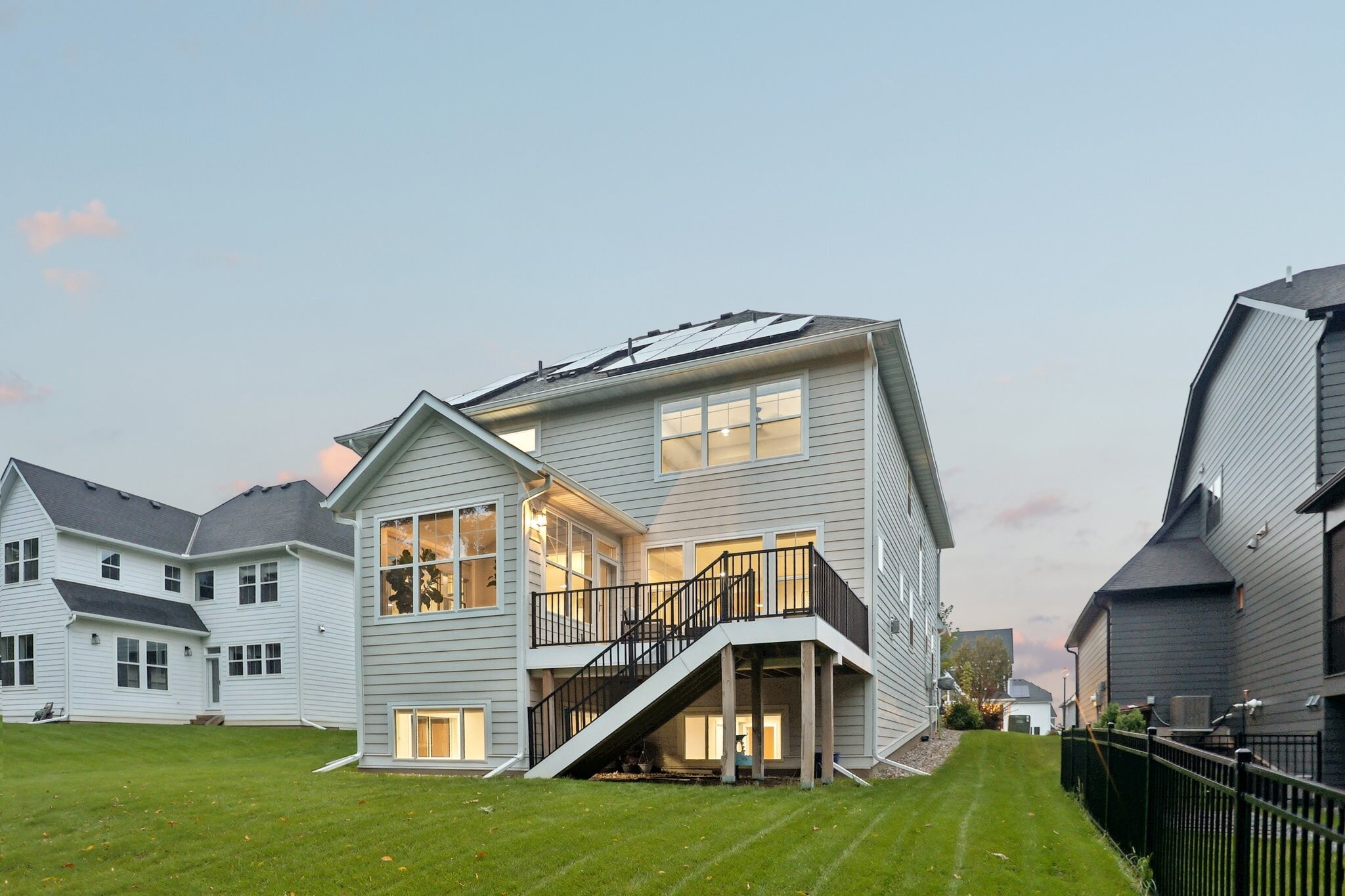 Building Photo - 4386 Arbor Dr