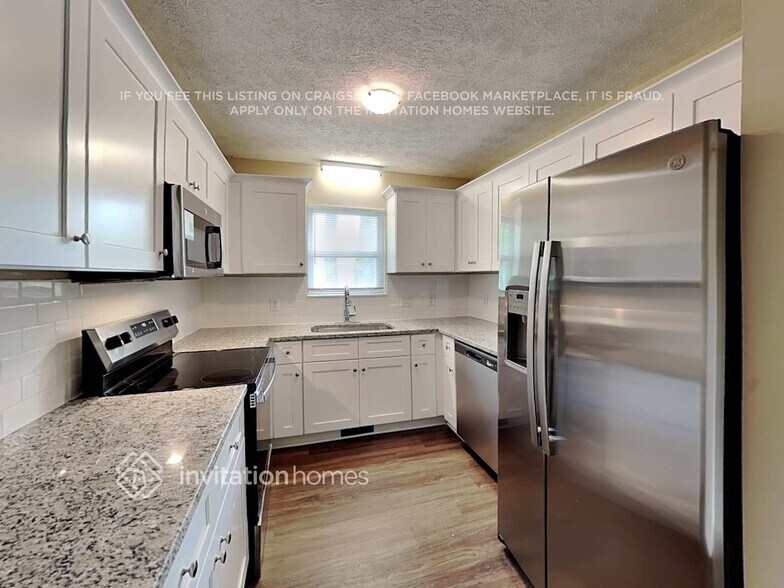 Building Photo - 110 Cartway Ln