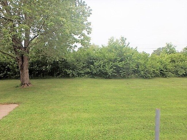 Building Photo - 3417 Bonny Linn Dr