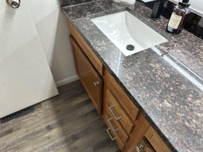 Building Photo - 1227 Leon Way