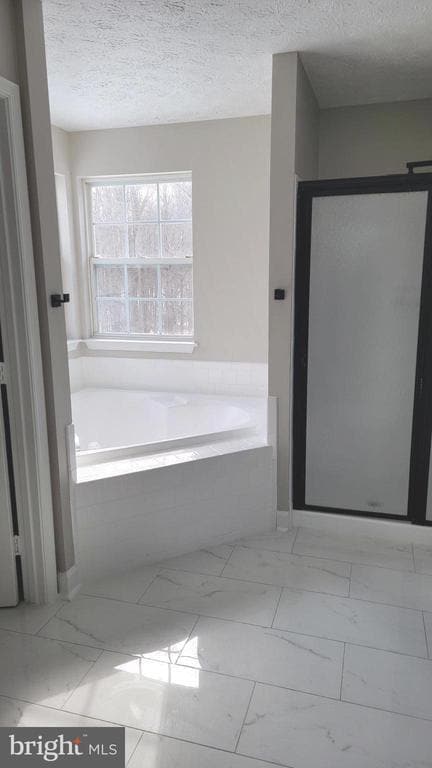 Building Photo - 10011 Welshire Dr