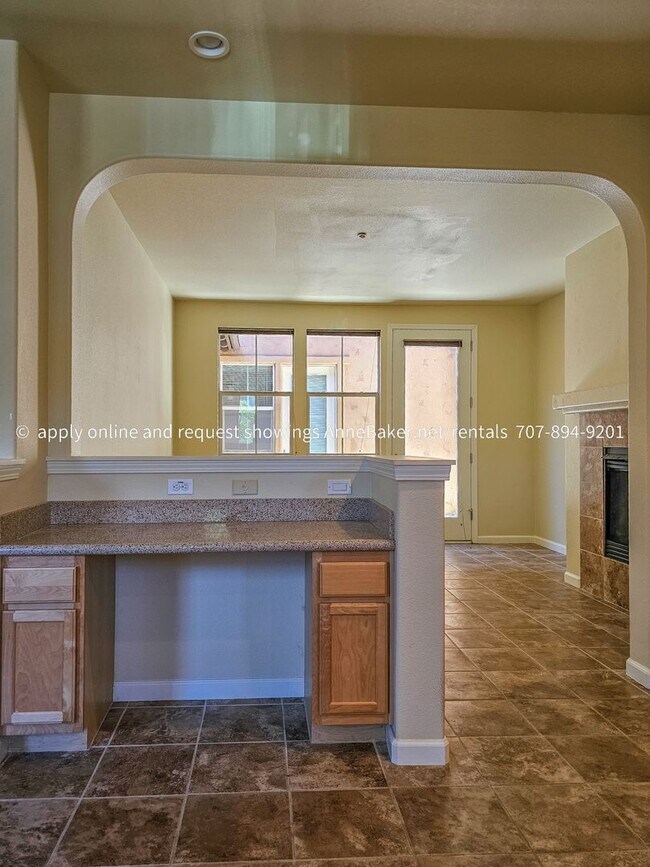 Building Photo - Well Designed Condo at Gardens at Thyme Square - Two Bedrooms and a Bonus Room - Atrium