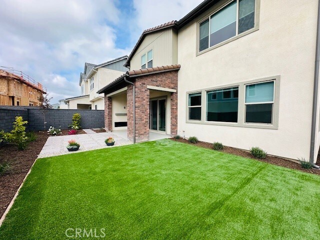 Building Photo - 860 Bunkhouse Dr