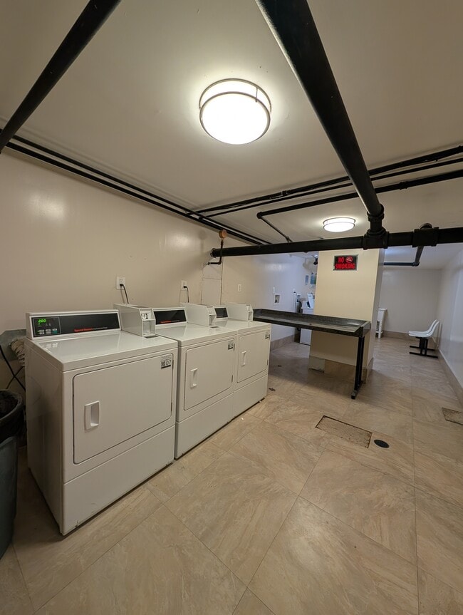 Building Photo - 1 Bed 1 Bath