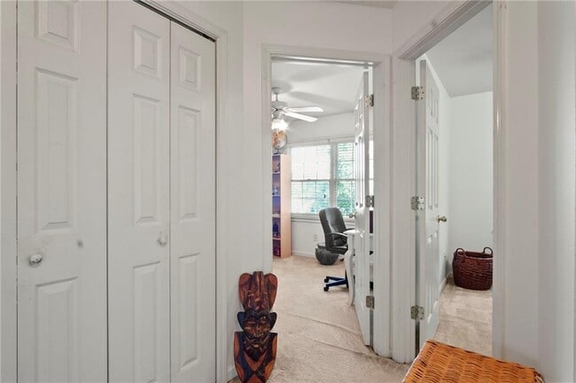 Building Photo - 109 Bowen Cir SW