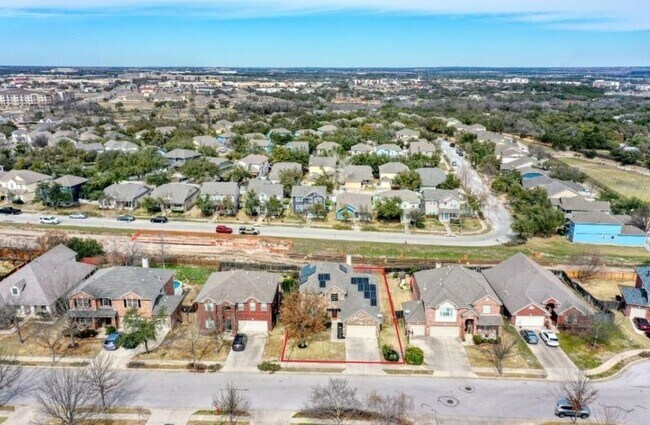 Building Photo - 219 Tulip Trail Bend