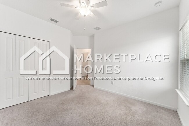 Building Photo - 5621 SW 90th Ln