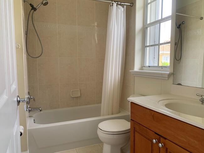 Building Photo - 141 Morning Dew Cir