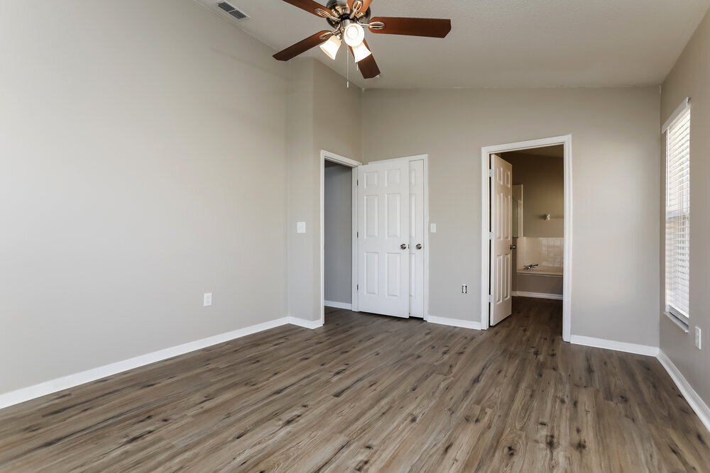 Building Photo - 2117 Flintlock Blvd