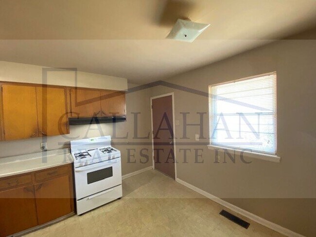 Building Photo - Park Hill 2 bedroom