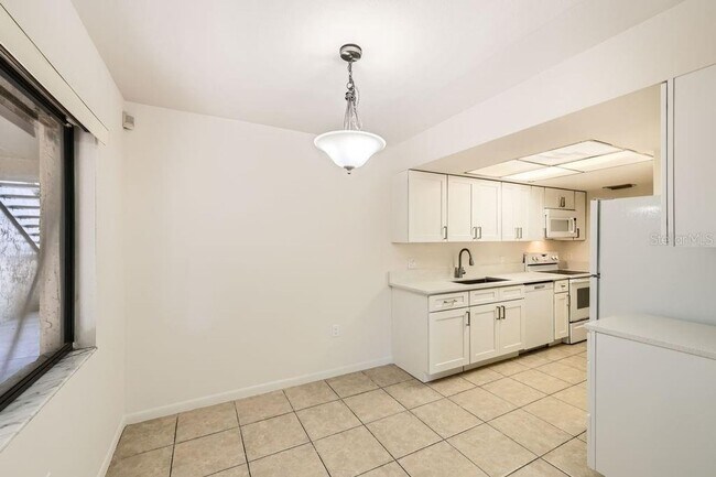Building Photo - Great Apartment for rent!