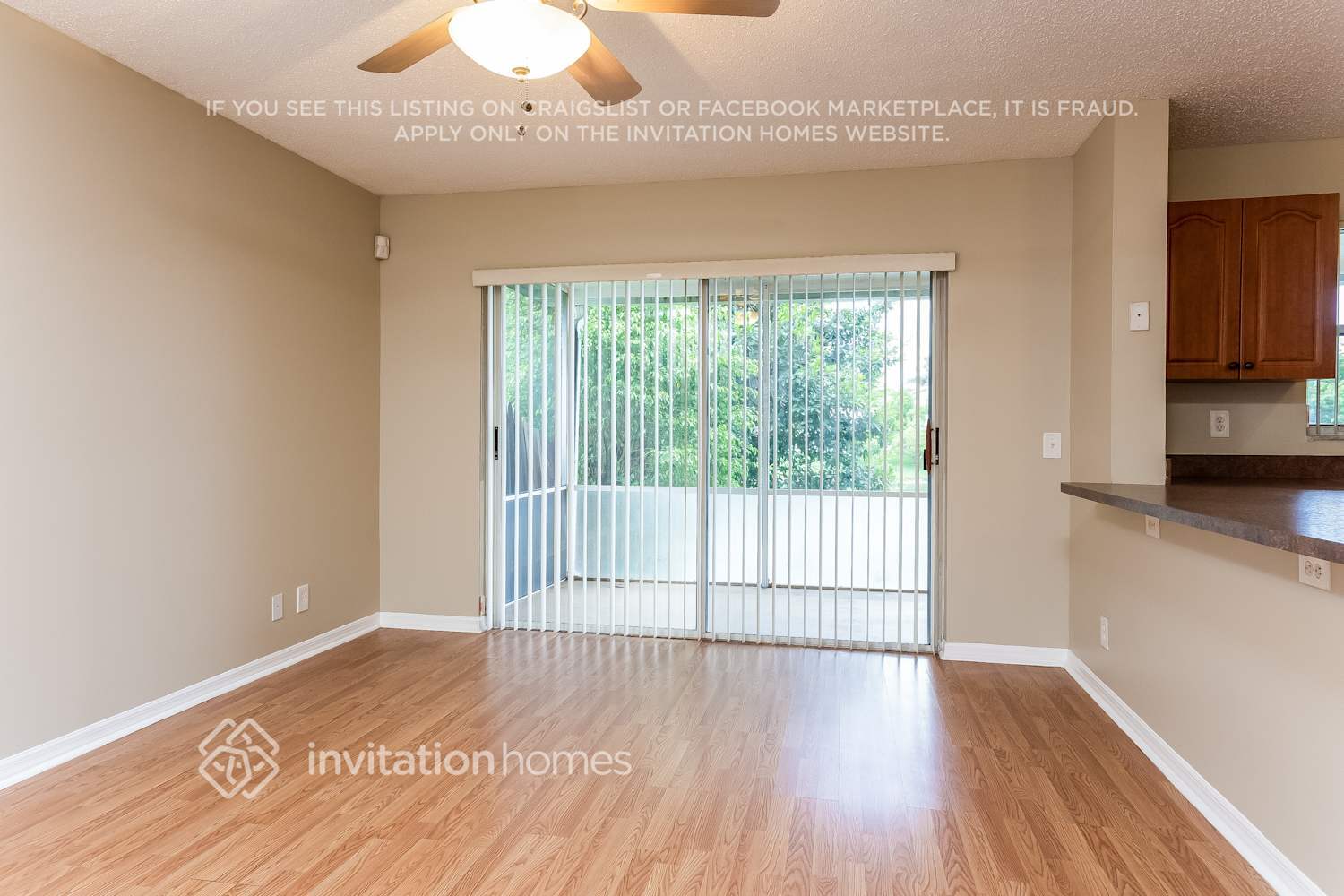Building Photo - 7521 Santa Monica Dr