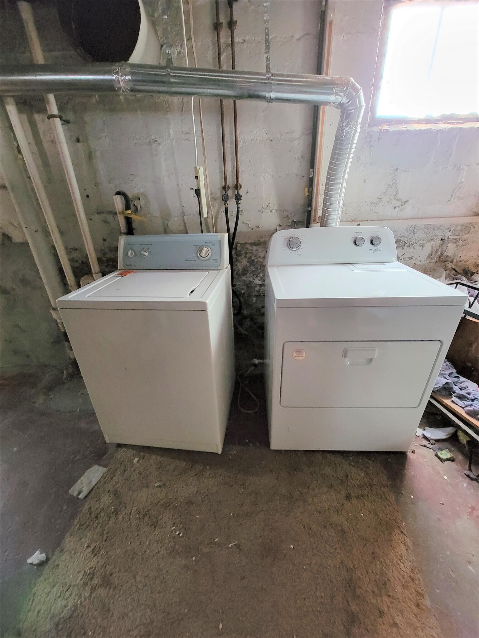 Building Photo - 31 Electric Ave