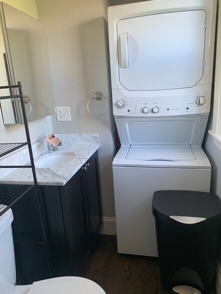 Half Bath with in unit W/D - 22 Connecticut Ave