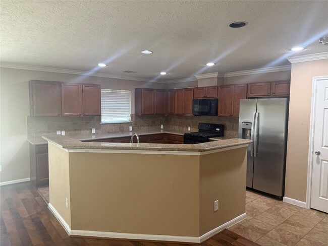 Building Photo - 15326 Trinity Meadow Dr