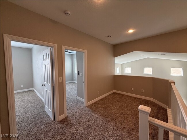 Building Photo - 8181 Altamont Ridge St