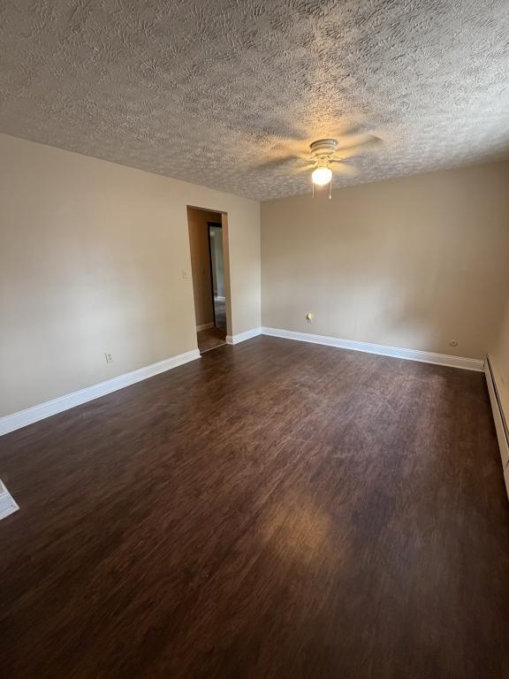 Building Photo - 21 Wayne St SE