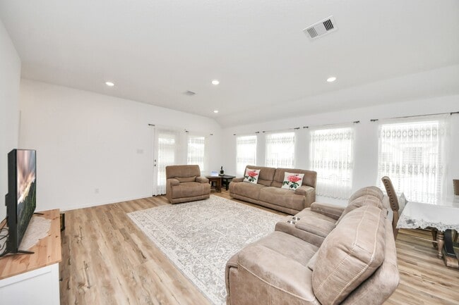 Building Photo - 21927 Citrus Grv Ct