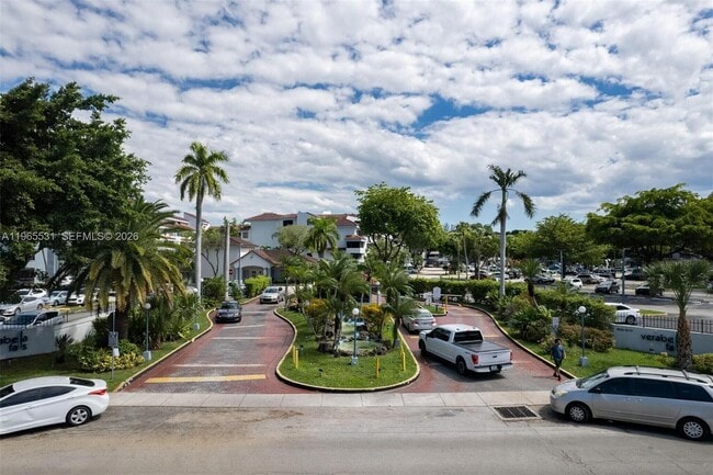 Building Photo - 8275 SW 152nd Ave