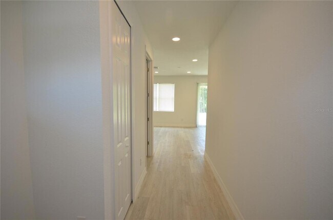 Building Photo - 272 Pelton Cir