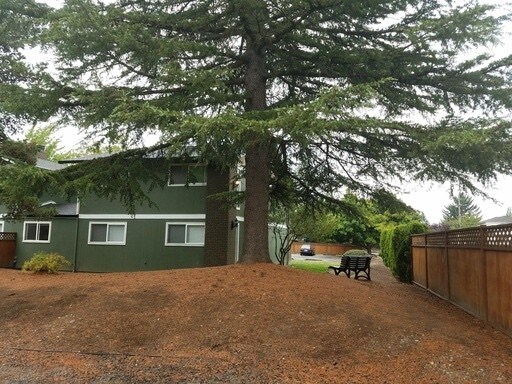 Building Photo - Solomons Place