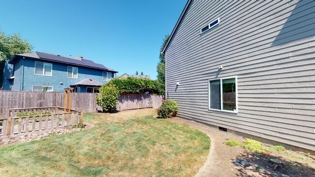 Building Photo - Wilsonville - Newly Updated 4 Bed + Bonus, Central Air, Cul-De-Sac!