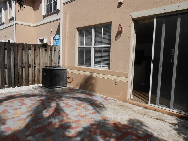 Building Photo - 12364 SW 124th Path