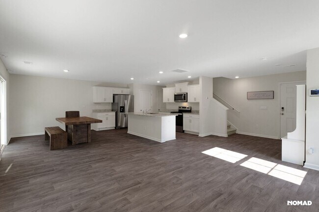 Building Photo - Charming 4BR House in Greensboro
