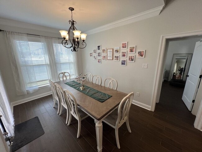 Building Photo - Partially Furnished Home on Sterling Oaks Dr. with Premium Features