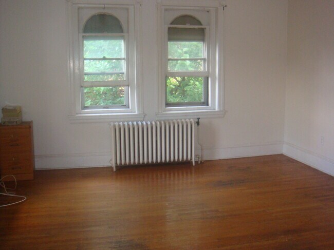 Primary Photo - 257 S 45th St