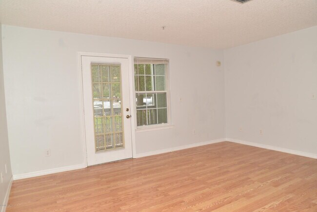 Building Photo - 7701 Timberlin Park Blvd