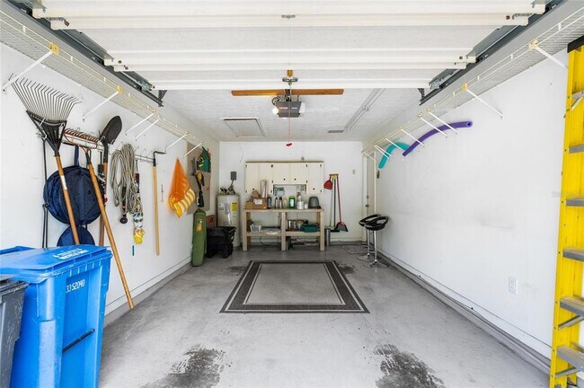 Building Photo - 11520 Galleria Dr