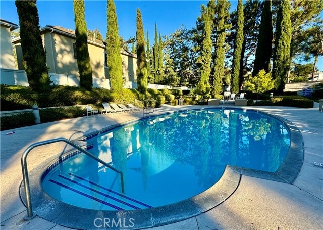 Building Photo - 32 Melrose Dr