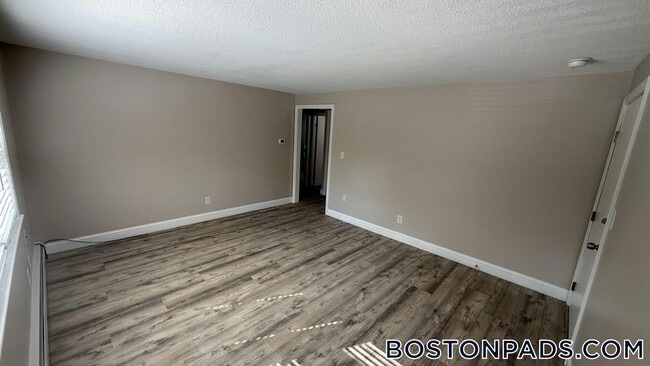 Building Photo - 95-101 Upton St