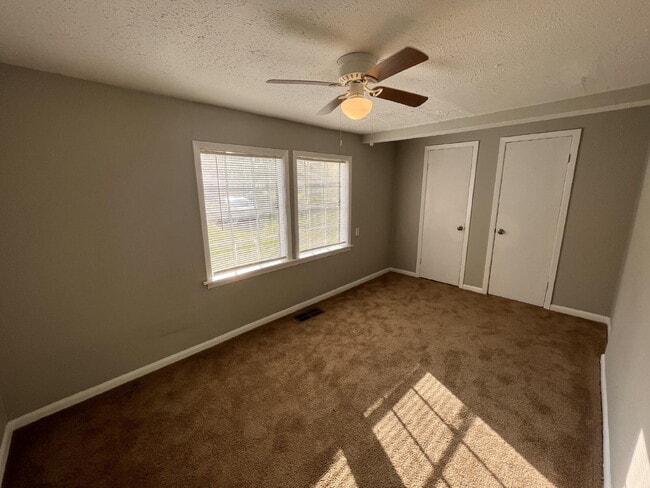 Building Photo - Cozy 3BR Rental in Pearl, MS – Spacious Ya...